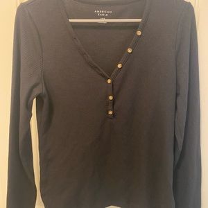 American Eagle black long sleeve Henley size large.